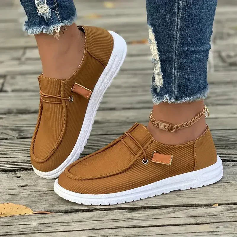 Chaussures Élégantes À Enfiler Pour Femmes