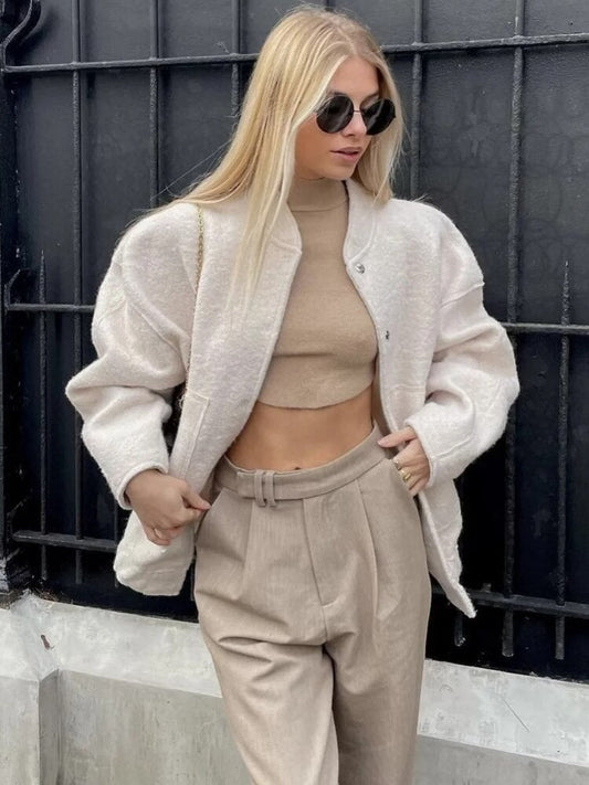 Veste en laine oversize sans col pour femmes - Veste de transition minimaliste pour l'automne et l'hiver 1